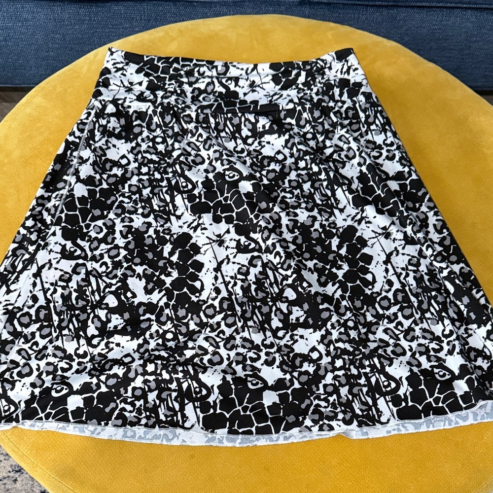 Source Unknown Black and White A-Line Skirt
